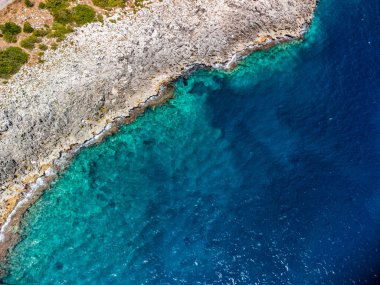 Deniz manzaralı, Corsano, İtalya