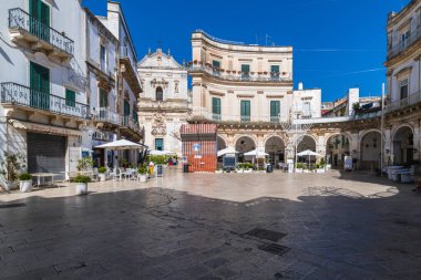 Martina Franca şehir merkezi, Taranto, İtalya 