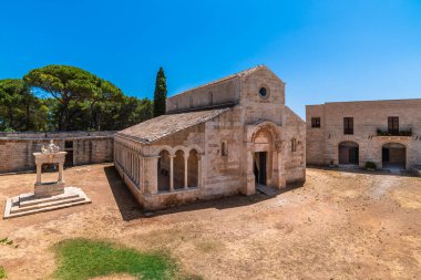 Santa Maria di Cerrate Manastırı, Lecce Bölgesi, İtalya