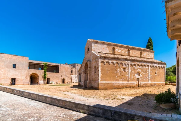 Abadía Santa Maria Cerrate Provincia Lecce Italia — Foto de Stock