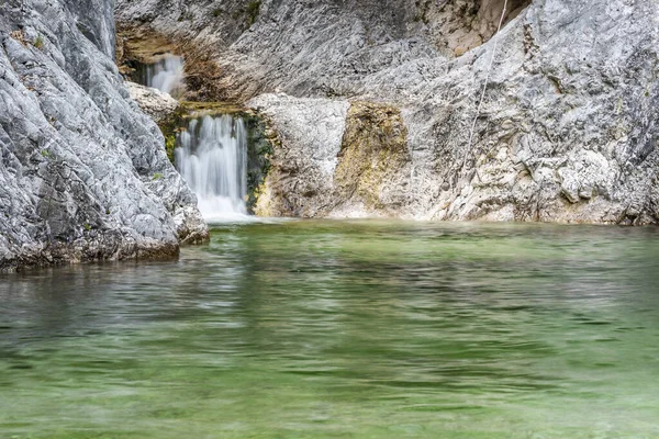 Natuurlijke Achtergrond Van Kristal Meer Grotten — Stockfoto