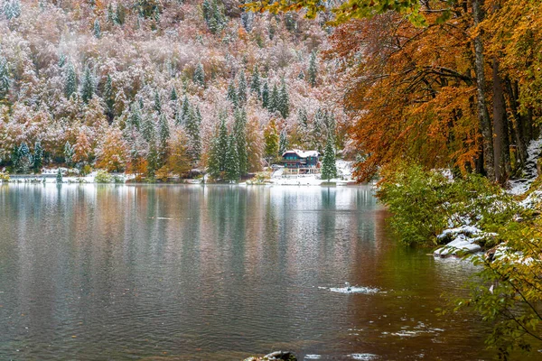 Krásný Výhled Přírodu Fusine Lake Itálie — Stock fotografie