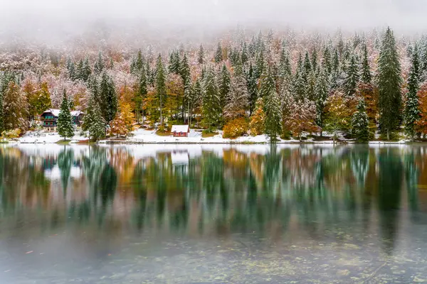 Bela Vista Natureza Lago Fusine Itália — Fotografia de Stock