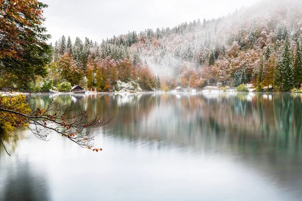 Prachtig Uitzicht Natuur Fusine Meer Italië — Stockfoto