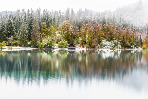 Bela Vista Natureza Lago Fusine Itália — Fotografia de Stock