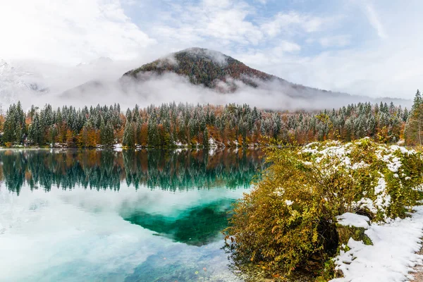 Krásný Výhled Přírodu Fusine Lake Itálie — Stock fotografie