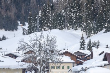 İtalya, Sappada 'da kış sahnesi 