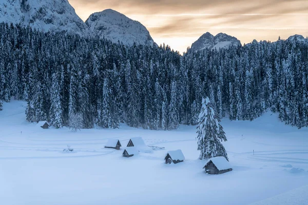 Zimna Śnieżna Zima Widok Dolomity Sappada — Zdjęcie stockowe