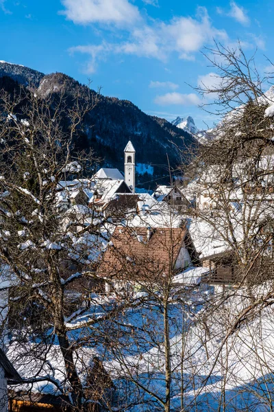 Pesariis Vintertid Scen Italien — Stockfoto