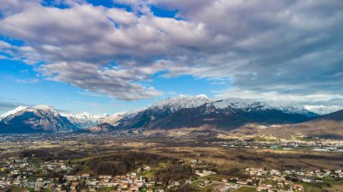 İtalya 'nın Udine eyaletinin havadan görüntüsü.