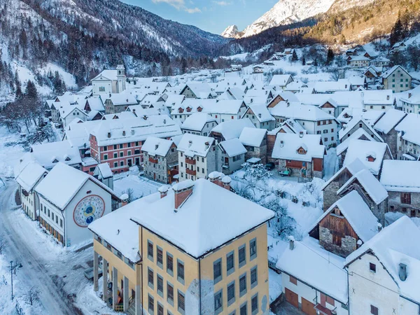 Sappada Köyü Evleri Talya Komün Kış Manzarası Dağlar — Stok fotoğraf