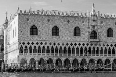 Siyah ve Beyaz Şehir Burano Murano, Venedik, İtalya 