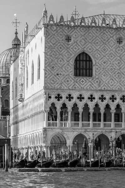 Zwart Wit Murano Burano Stadsgezicht Italië — Stockfoto