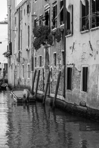 Время Черно Белого Дня Burano Murano Channel Cityscape Multi Color — стоковое фото