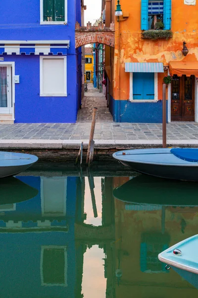 Casas Coloridas Canal Arquitetura Tradicional Veneza Municipalidade Venezia Murano Burano — Fotografia de Stock