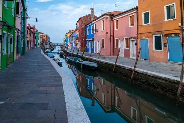 Hora Dia Burano Murano Canal Cityscape Veneza Itália — Fotografia de Stock