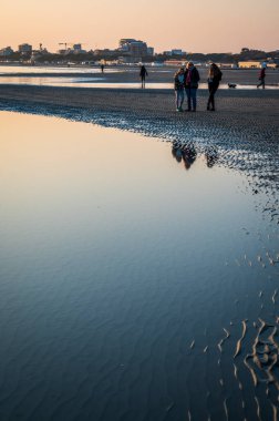 Kışın Lignano Sabbiadoro plajı