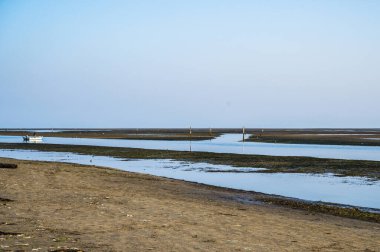 Kışın Lignano Sabbiadoro plajı