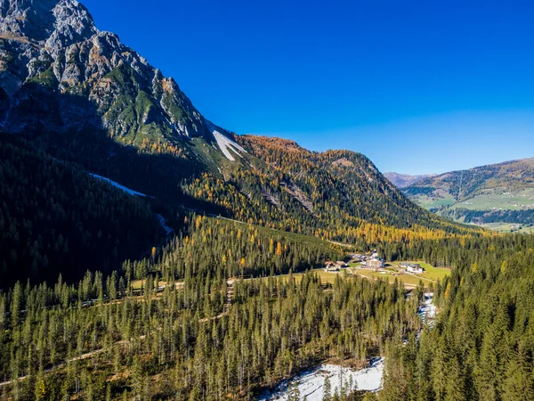 Herfst Val Fiscalina Dolomieten Park Uitzicht Vanuit Lucht Het Prachtige — Stockfoto