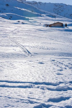 Dolomitler 'deki Seiser Alm ya da Alpe di Siusi' nin Panorama görüntüsü, İtalya.
