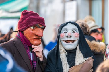 Friuli Venezia Giulia 'nın dağlık Carnia bölgesinde Sauris Karnavalı 