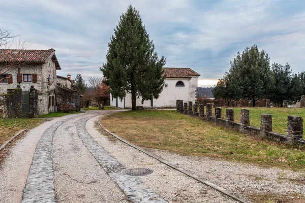 Castelo Cassacco Foi Construído Sobre Restos Fundação Romana Tardia — Fotografia de Stock