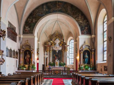 Klagenfurt 'taki kilisenin içinde.