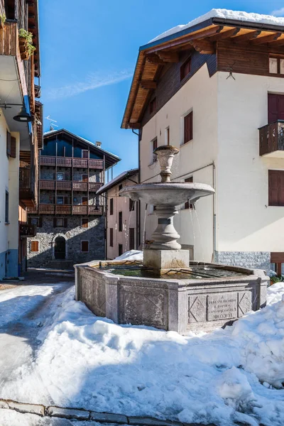 Forni Sopra Winter Het Oude Bergdorp Parel Van Friulische Dolomieten — Stockfoto