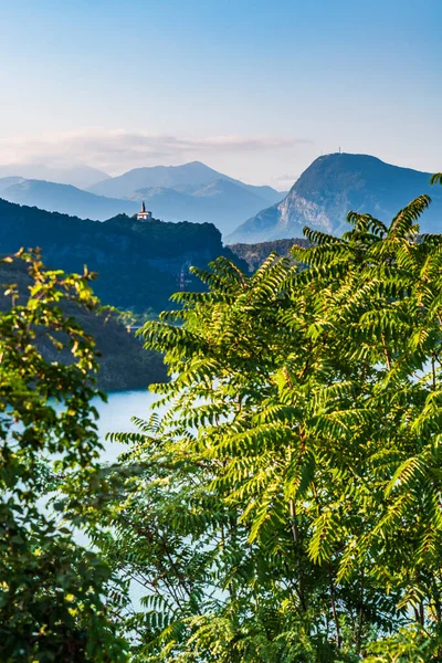 Beautiful Lago Cavazzo Alps — Stock Photo, Image