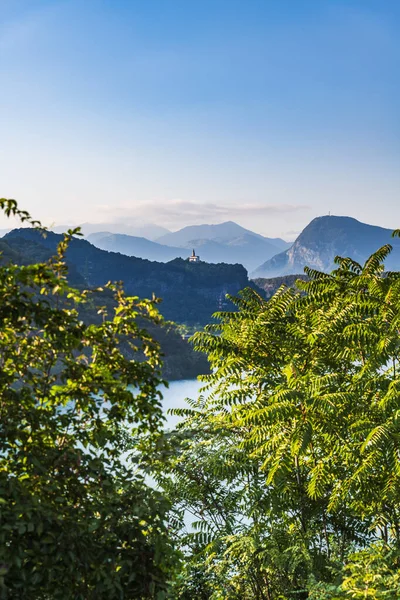 Hermoso Lago Cavazzo Los Alpes —  Fotos de Stock