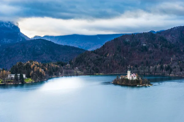 Hermosa Vista Del Lago Sangró Slovenia —  Fotos de Stock