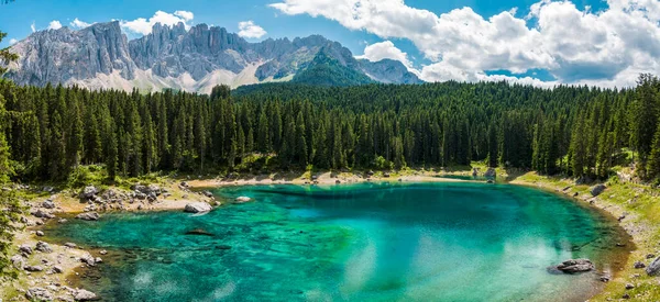 Explosion Des Couleurs Lac Carezza Dolomites Italie — Photo