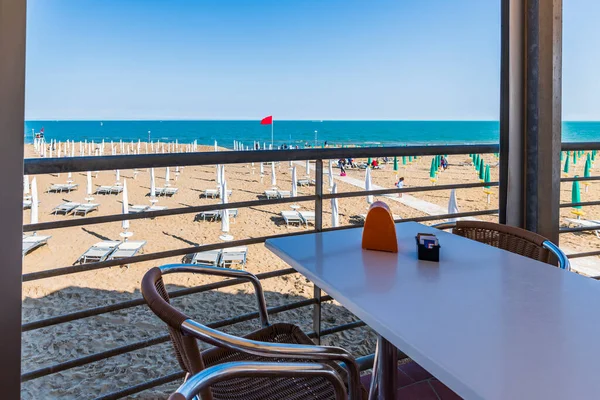 Kıyılı Adriyatik Denizi. Lignano Sabbiadoro, İtalya.