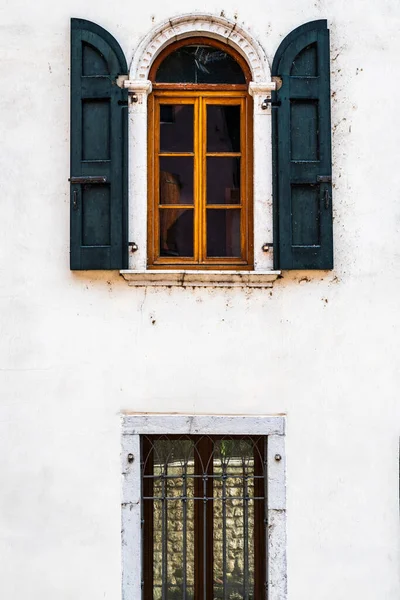 Polcenigo Włochy Wrzesień 2019 Widok Architekturę Starego Miasta Włoszech — Zdjęcie stockowe