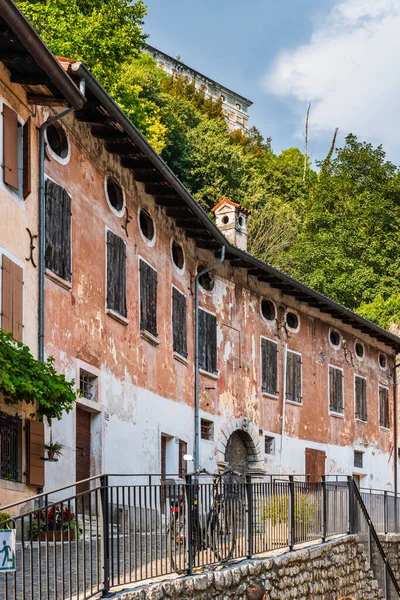 Польчениго Италия Сентября 2019 Года Живописный Вид Архитектуру Старого Города — стоковое фото