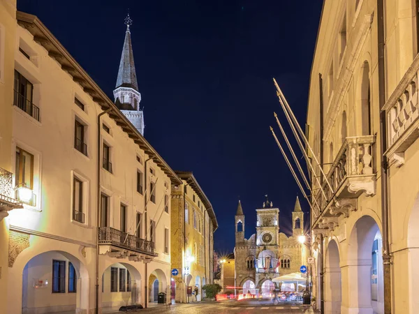 Pordenone Italien Januari 2019 Scenisk Över Den Gamla Stadsarkitekturen Italien — Stockfoto
