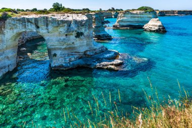 Faraglioni di Sant 'Andrea Manzarası
