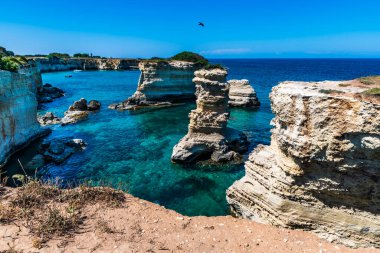 Faraglioni di Sant 'Andrea Manzarası