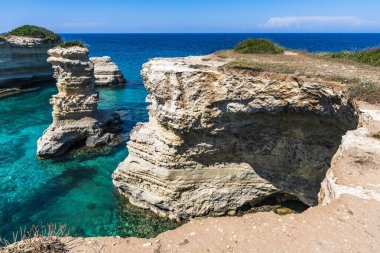 Faraglioni di Sant 'Andrea Manzarası