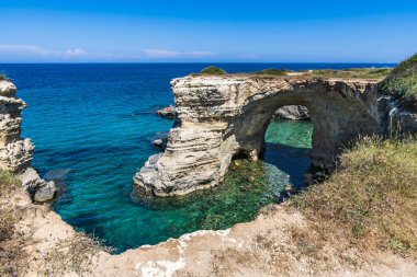 Faraglioni di Sant 'Andrea Manzarası