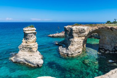 Faraglioni di Sant 'Andrea Manzarası