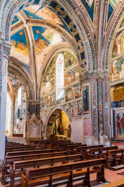 Galatina, İtalya 'daki katedralin içi