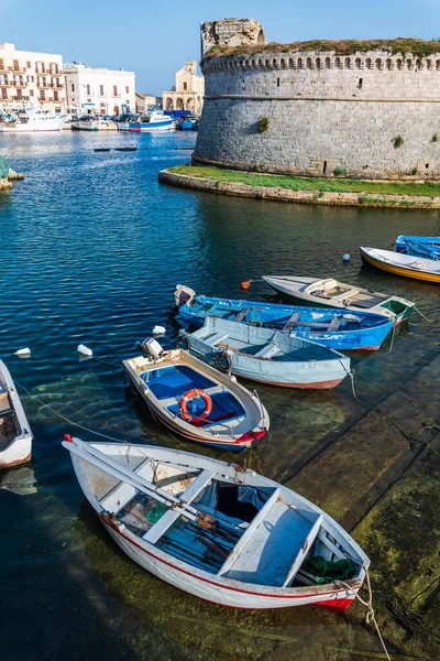 Αλιευτικά Σκάφη Στο Λιμάνι Της Καλλίπολης — Φωτογραφία Αρχείου