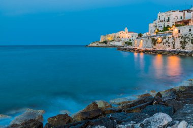Geceleri Puglia Kasabası
