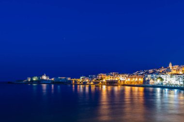 Geceleri Puglia Kasabası