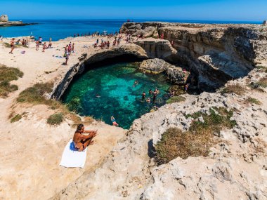 Grotta della Poesia Manzarası