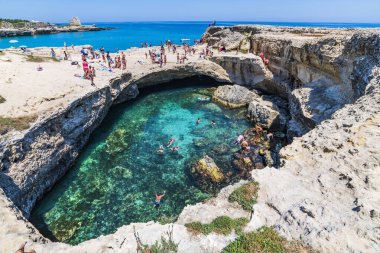 Grotta della Poesia Manzarası