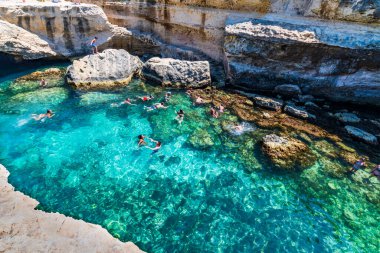 Grotta della Poesia Manzarası