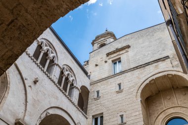 Locorotondo ve Altamura 'nın güzel ortaçağ mimarisi, Apulia, güney İtalya