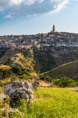 İtalya 'nın Matera kentinin manzaralı görüntüleri.